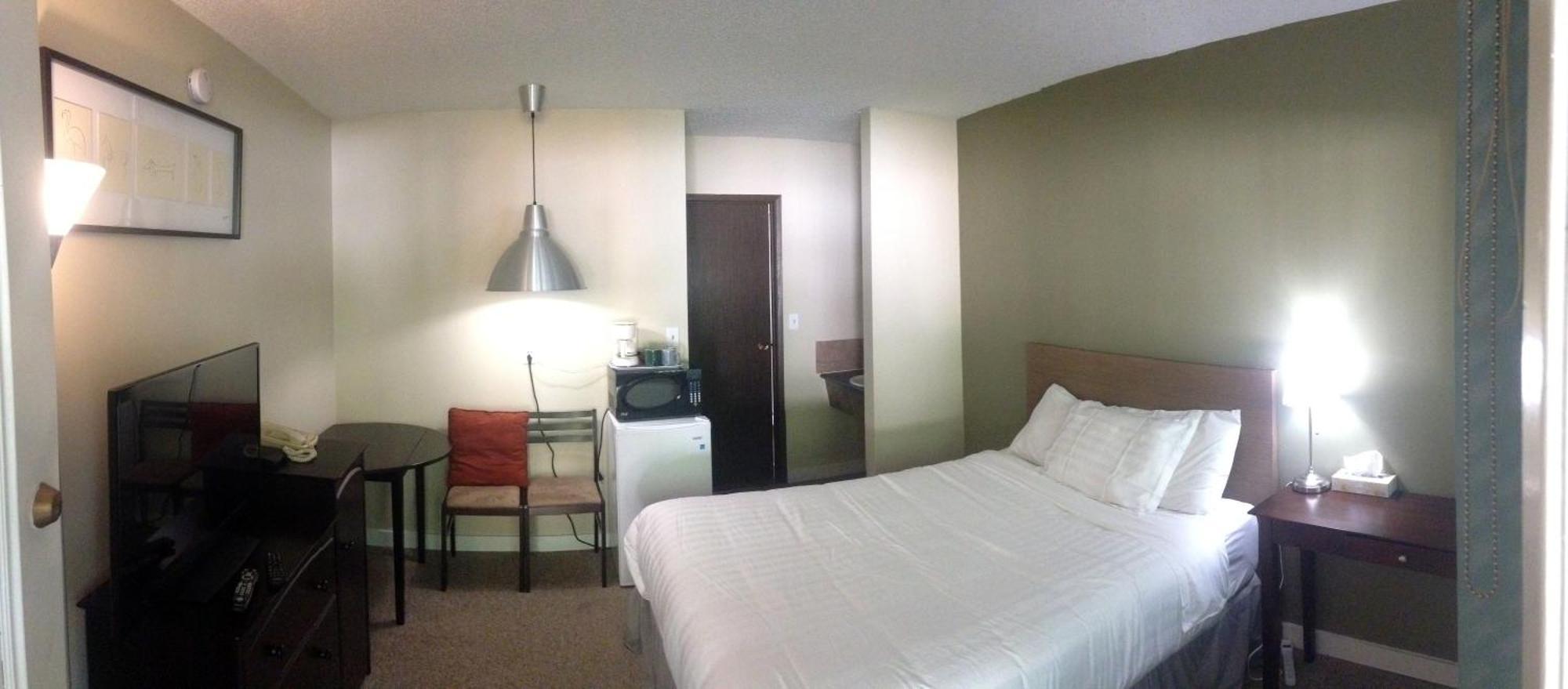 Ray Lyn Motel トレール 部屋 写真