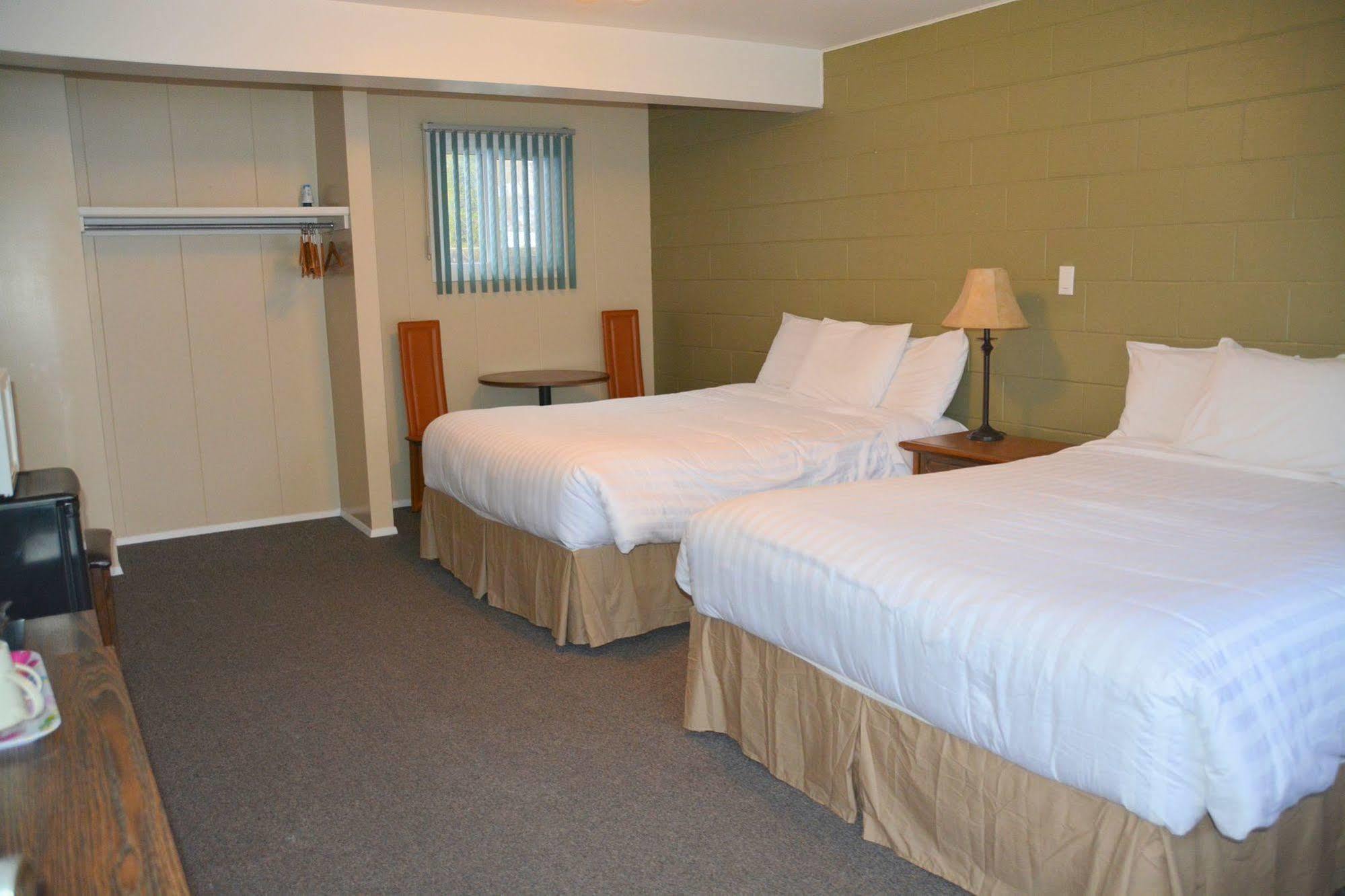 Ray Lyn Motel トレール エクステリア 写真