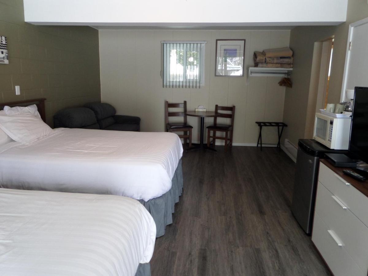 Ray Lyn Motel トレール エクステリア 写真